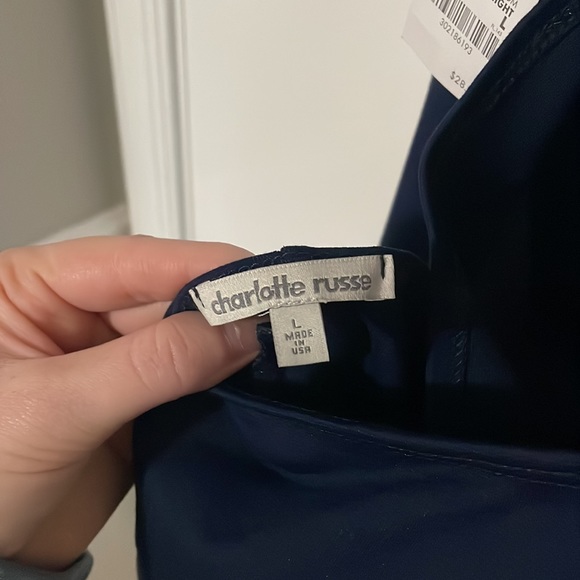 Charlotte Russe (L) navy blue plunge v neck with cross back. - Picture 4 of 4